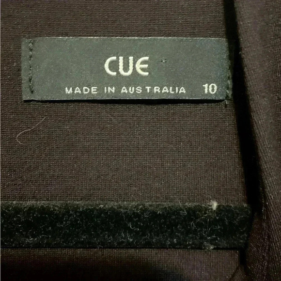 Like new Cue drop waist long sleeve burgundy bodycon zippered back Midi dress 10 - Picture 3 of 4